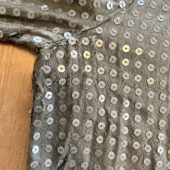Maeve Anthropologie Blouse Size Med Sequined Olive Green Buttoned Shirt Chic - Picture 13 of 14